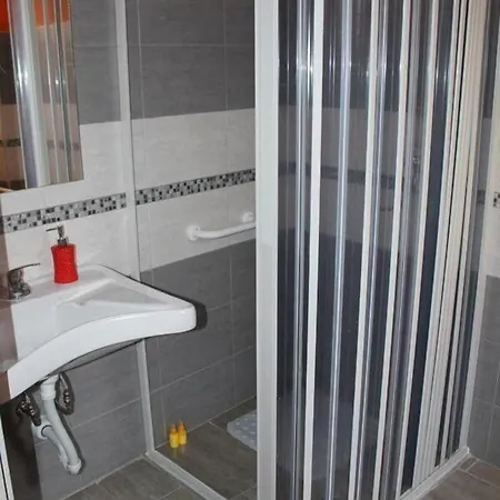 Fontevecchia קאסטלסארדו