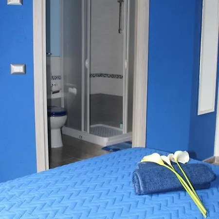 Fontevecchia 3* קאסטלסארדו