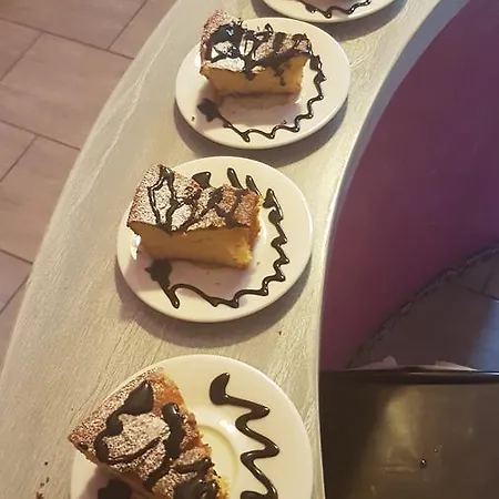 לינה וארוחת בוקר Fontevecchia 3*