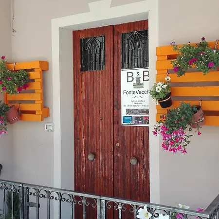 Fontevecchia فندق مبيت وإفطار