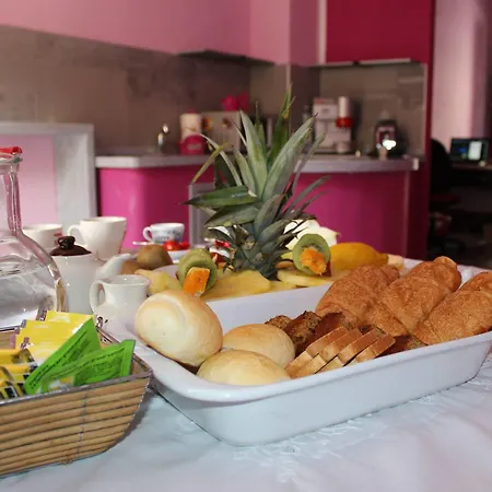 فندق مبيت وإفطار Fontevecchia 3*